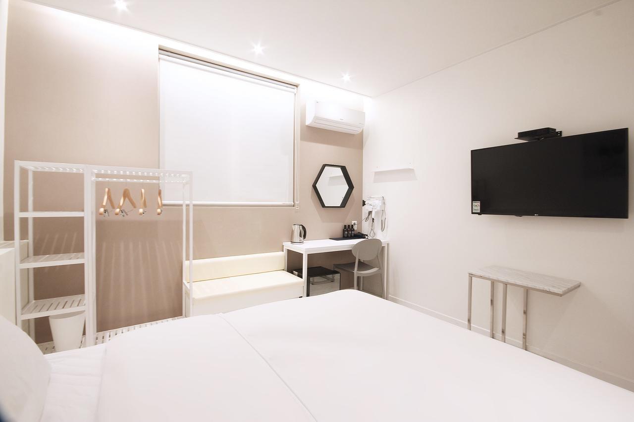 Hotel Yam Yeosu Hakdong エクステリア 写真