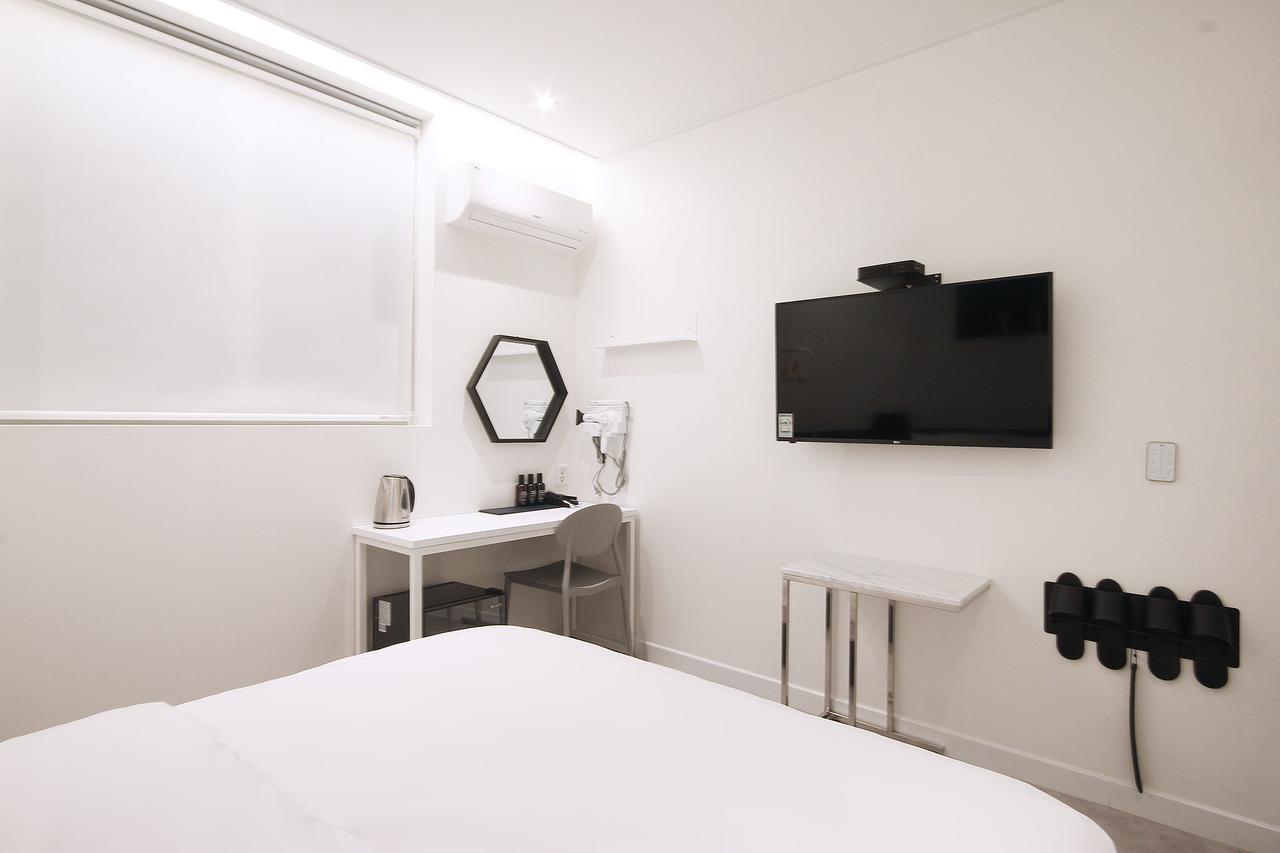 Hotel Yam Yeosu Hakdong エクステリア 写真